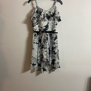 Iz byer white black flower dress